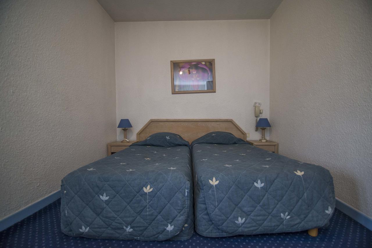 Hotel De La Poste ดูแวนน์ ภายนอก รูปภาพ